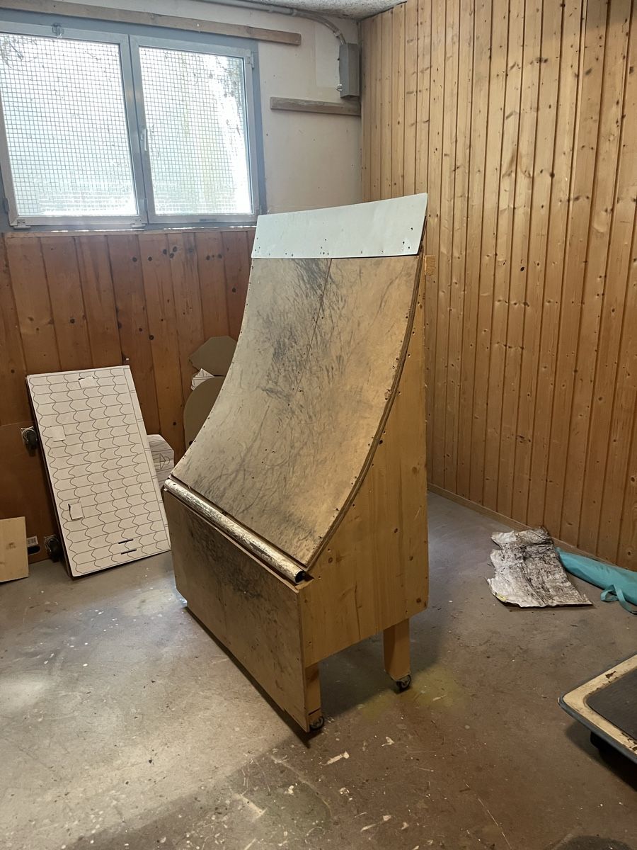 Altri accessori: Skate Ramp Holz mit Rollen, Eigenbau – Usato da Kriens venduto da Pilatus500 2