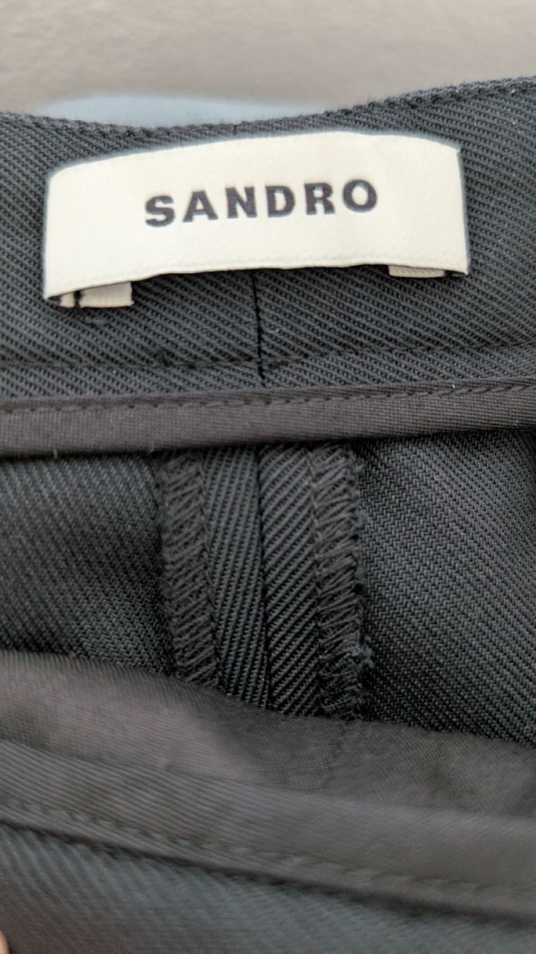 Sandro Pantaloni: Neue Sandro Hose schwarz in grösse 34 – Nuovo e nell'imballaggio originale da Biberstein venduto da ameliecimador 1