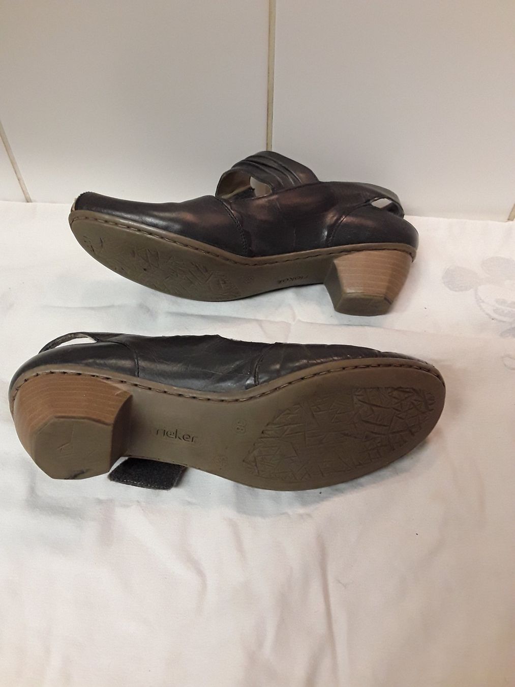 Rieker Scarpe da donna: Neuwertige Rieker Pumps Grösse 38 – Nuovo (secondo la descrizione) da Zürich venduto da Jesse2013 2