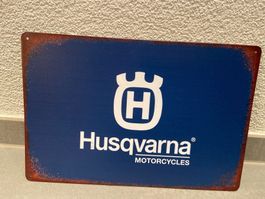 HUSQVARNA MOTORCYCLES  METALL VNTAGE TAFEL NEU