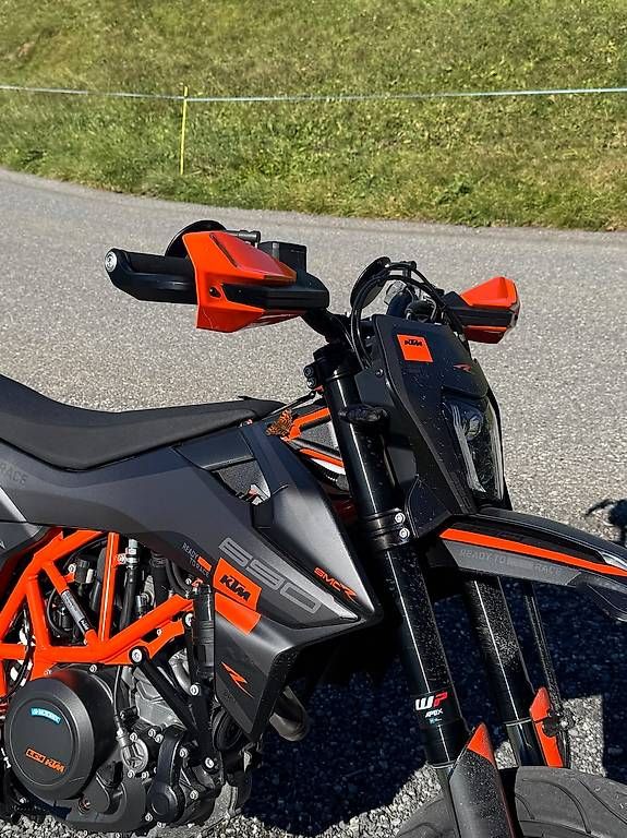 Strasse: KTM 690 SMC R  – Gebraucht aus Chur von Lolo97 4