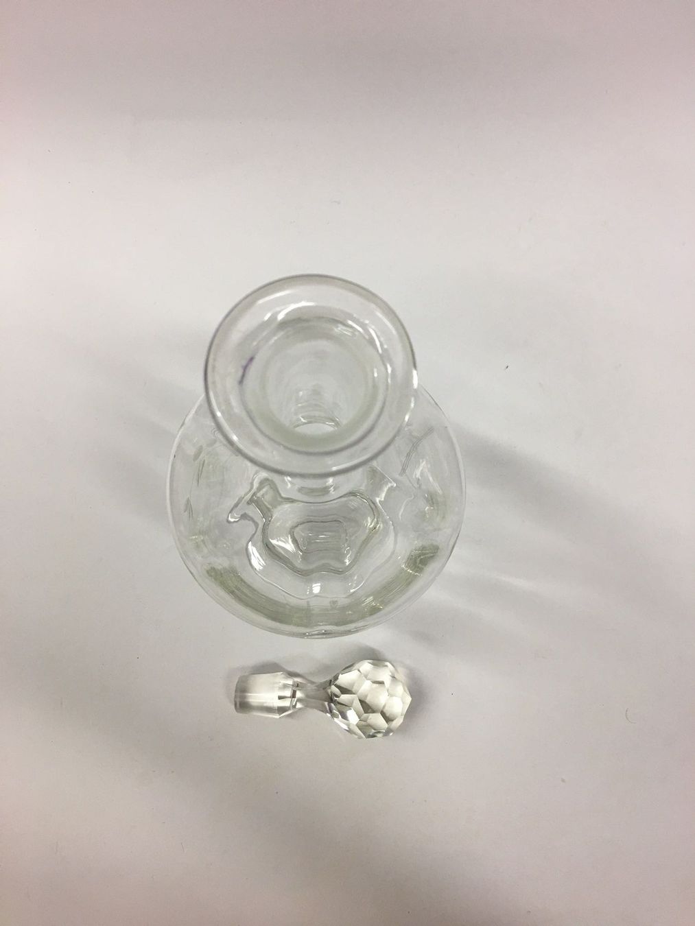 Carafes: Elegante Kristallkaraffe mit Blumenmuster – D'occasion à Olten par ELHANDEL 6