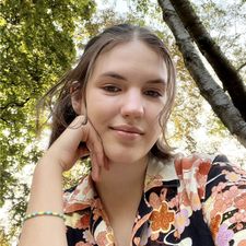 Profile image of eloises_lens