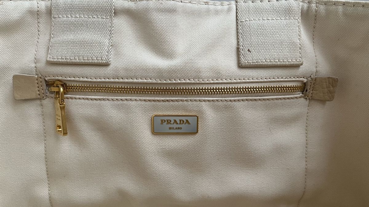 Prada Borse da donna: Prada Canvas Bag XL / beige – Usato da Basel venduto da marinaliane 5