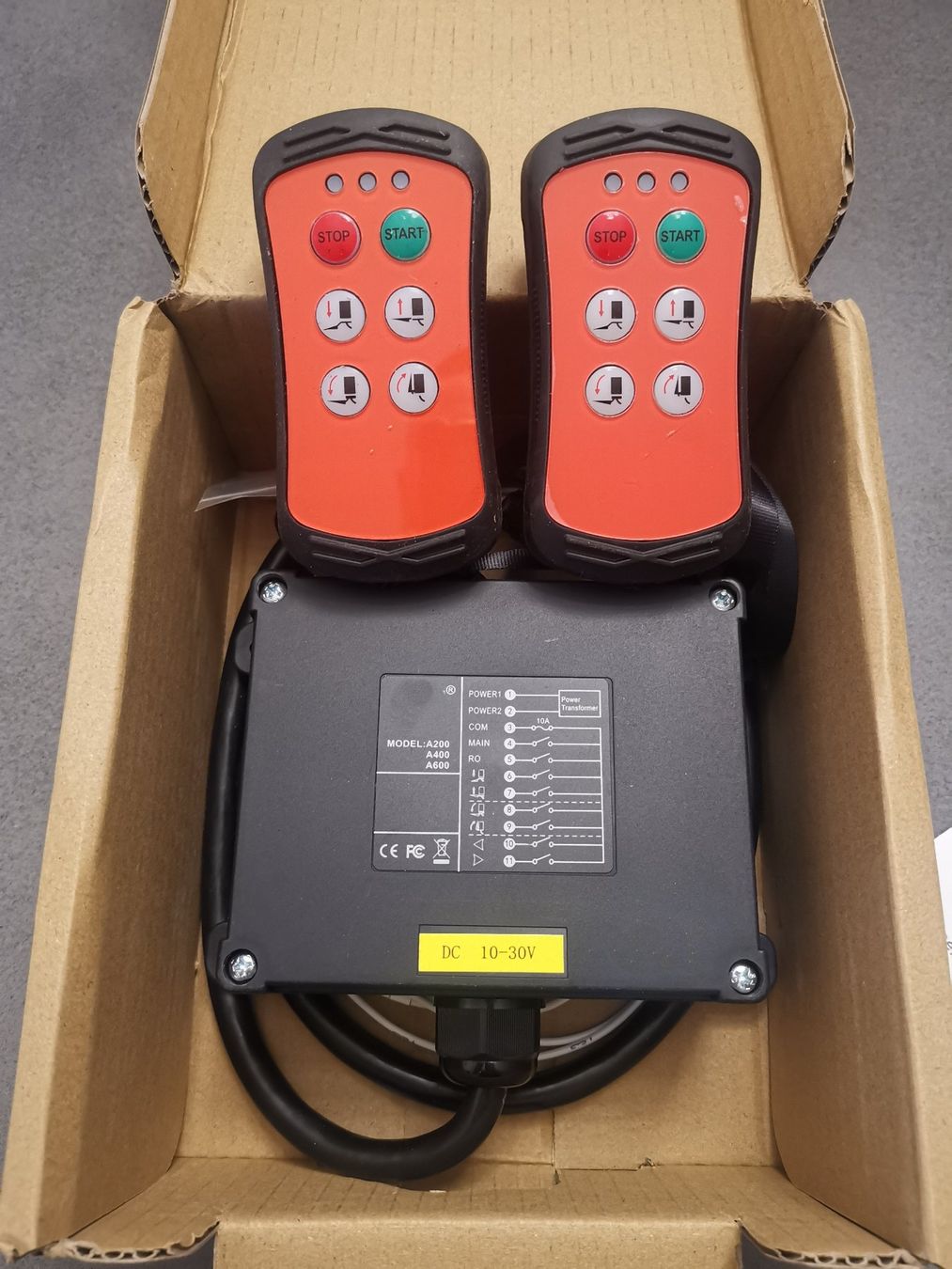 Telecomandi: Ladebordwand Fernbedienung – Nuovo e nell'imballaggio originale da Winterthur venduto da Alex771