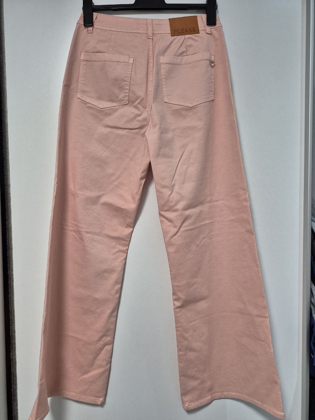Please Jeans Jeans: Pantalon rose large Please - Taille M - New – Nuovo e nell'imballaggio originale da Villars-sur-Glâne venduto da snacks01 1