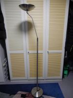 Stehlampe