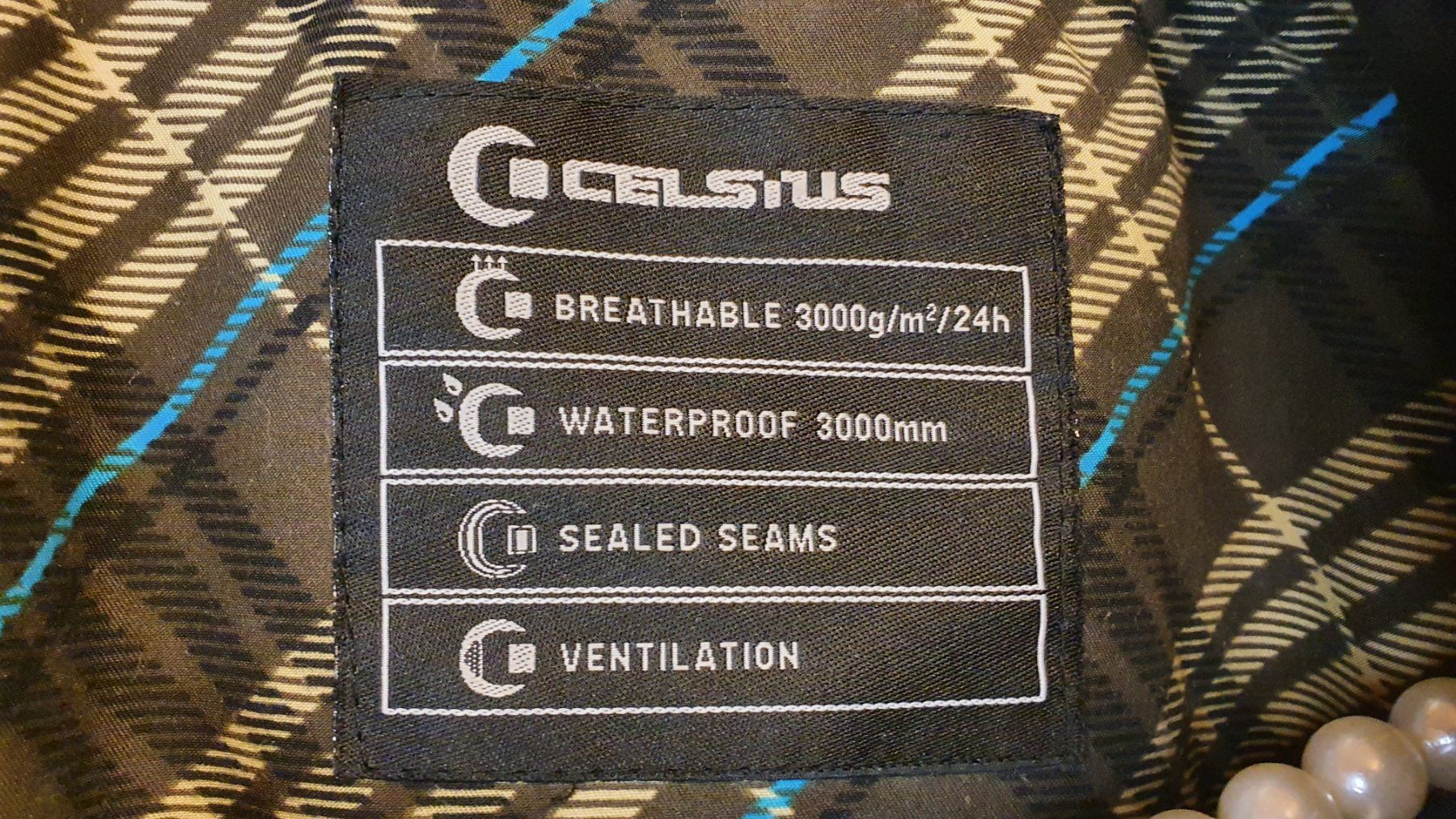 Giacche: 🌺Celsius Jacke Größe 40-L🌺 – Usato da Wald ZH venduto da CapLux 3