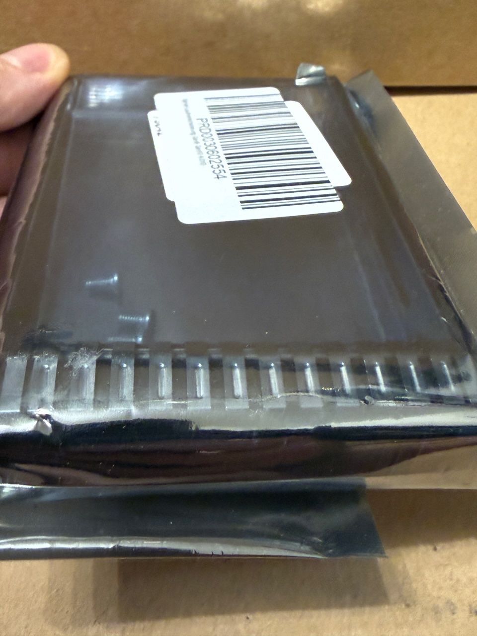 Server: HPE Laufwerkshalterung – Nuovo e nell'imballaggio originale da Uster venduto da Valen7ino 1