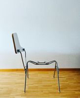 Eames Herman Miller Sidechair Base mit Klapptisch (Vitra)