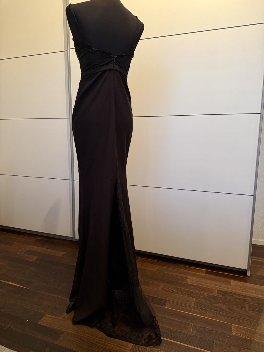 Kleider: Schwarzes Abendkleid in Gr. 36 – Neu (gemäss Beschreibung) aus Olten von ale_nb2x 5