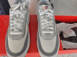 NIKE LDWAFFLE/SACAI