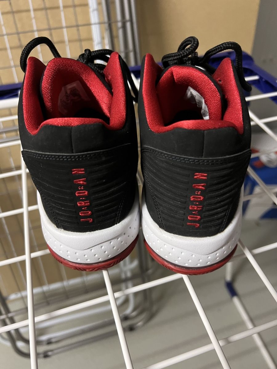 Jordan Scarpe da uomo: Air Jordans – Nuovo (secondo la descrizione) da Nesselnbach venduto da cel_nn26 1