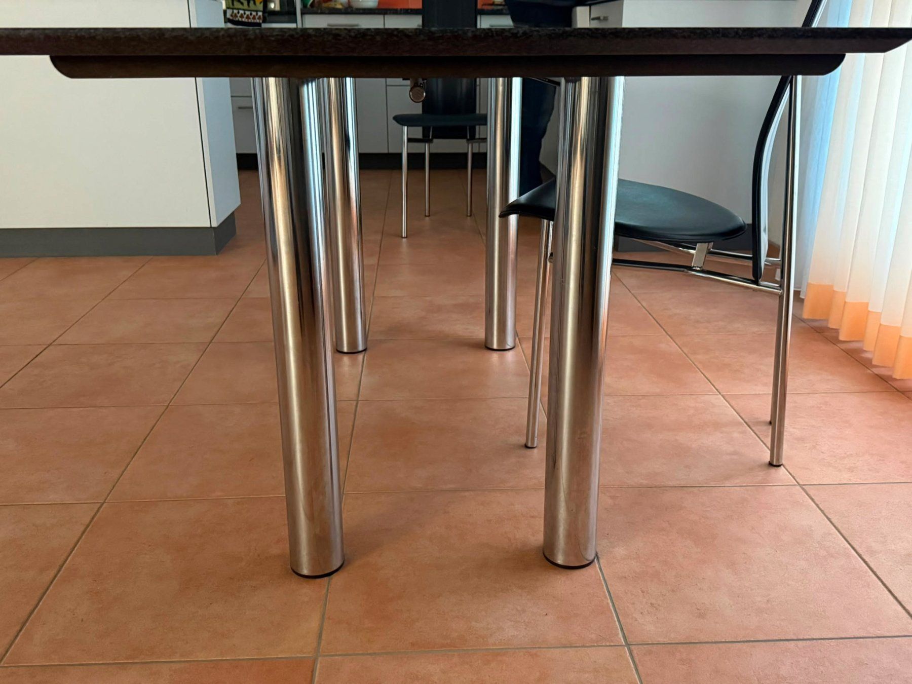Tische: Granit Tisch – Gebraucht aus Oberdiessbach von jps04 2