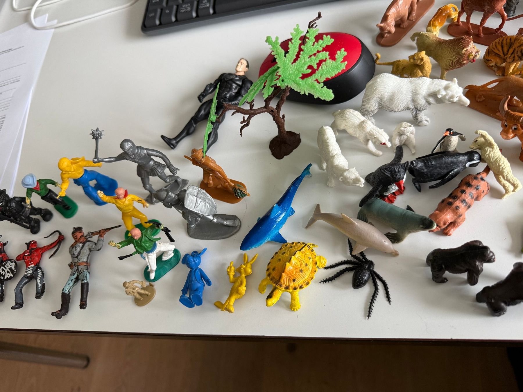 Giocattoli: Zoo Sammlung 162 Tiere und Figuren – Usato da Kirchdorf AG venduto da coco123 5