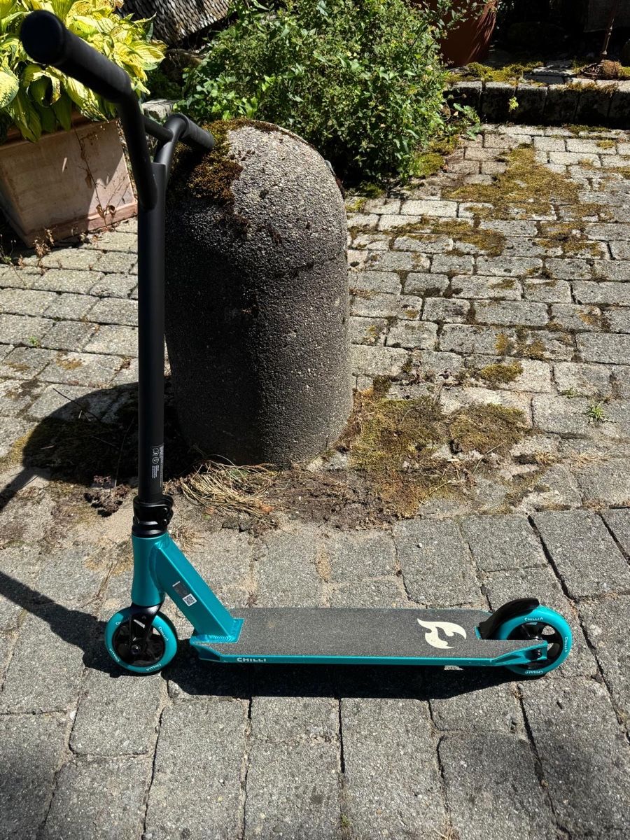 Chilli Kickboard: Freestyle Scotter CHILLI Pro – Gebraucht aus Gähwil von Ave3 1