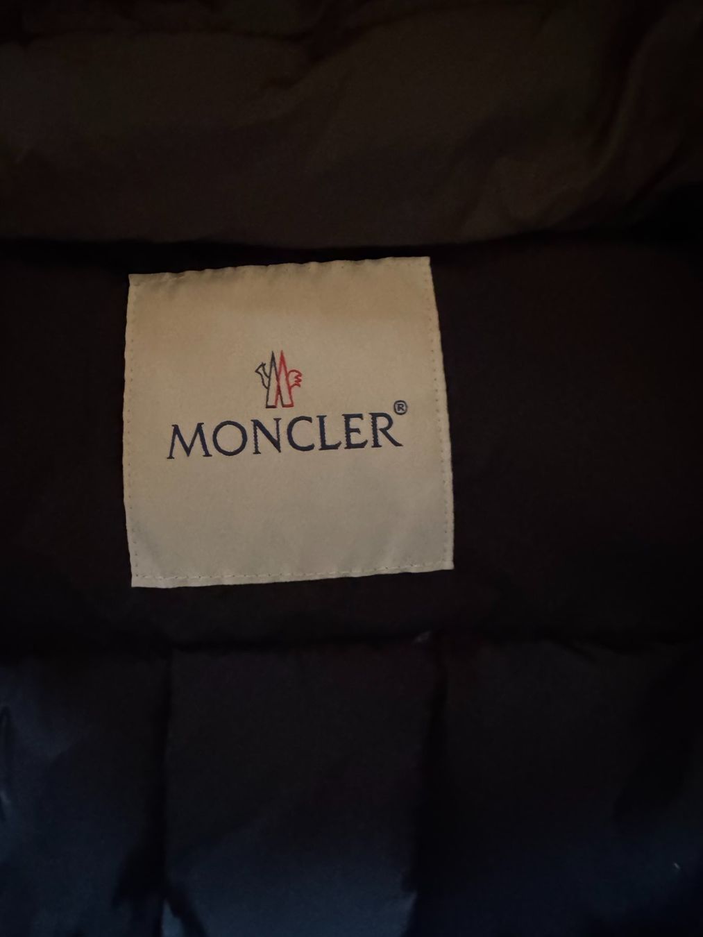 Giacche: Moncler Giubbotto 8 – Usato da Luzern venduto da Antiquesonline 7