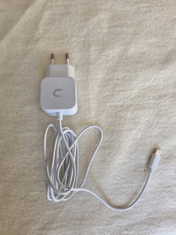 Caricabatterie: Adaptateur secteur et son câble USB-C – Usato da Cudrefin venduto da SimSone1