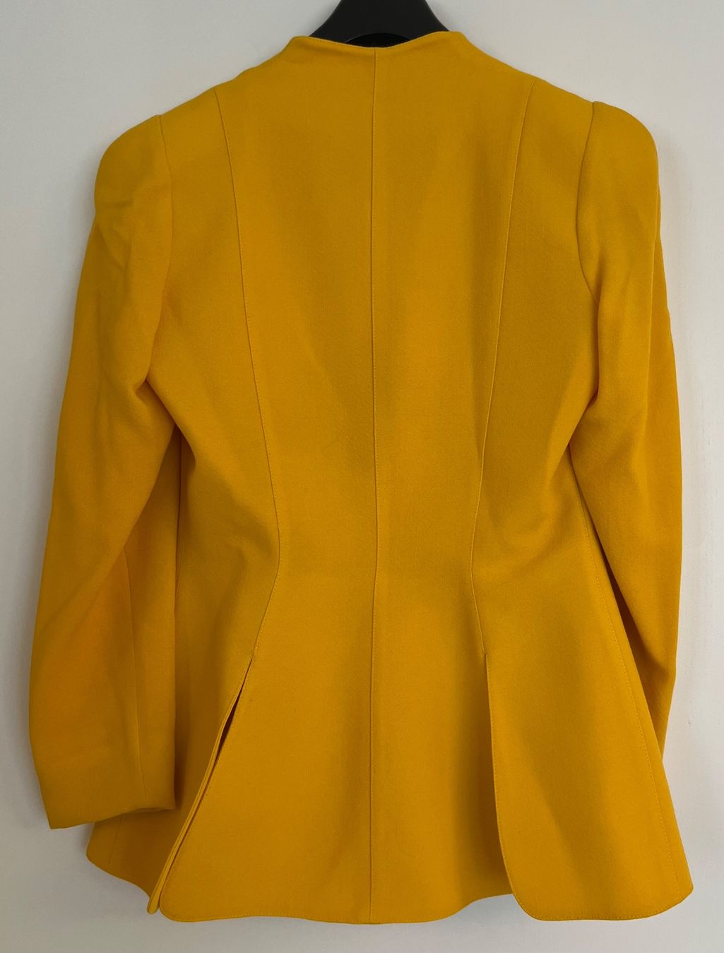 Mugler Jacken: Vintage Blazer von Thierry Mugler Activ – Gebraucht aus Uster von Family_Boutique 2