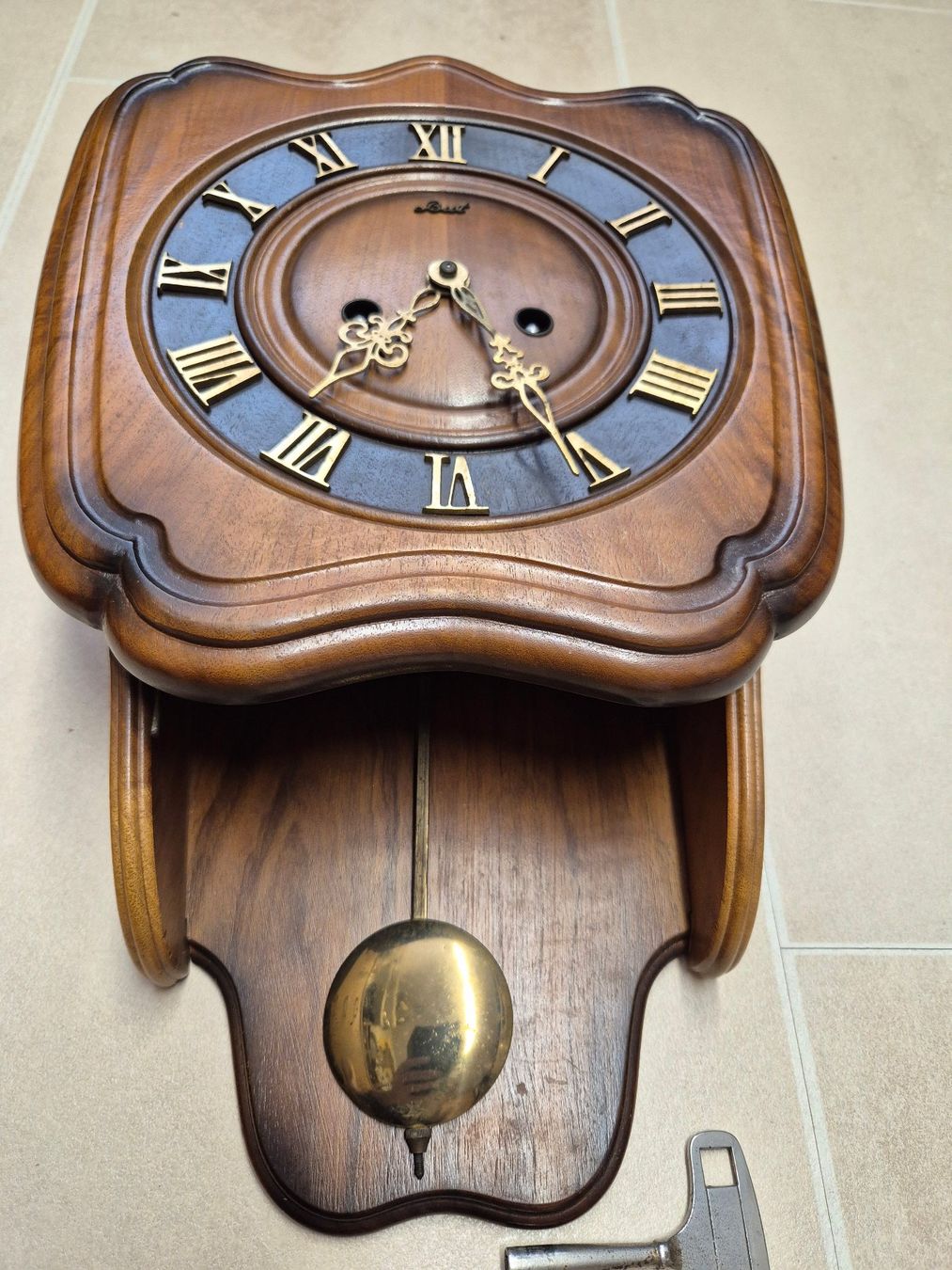 Stand- & Wanduhren: Wand Uhr – Gebraucht aus Spreitenbach von aspen11 1
