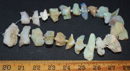 Stein Perlen Strang L-9772 – Äthiopische Opal Rohsteine 10bi