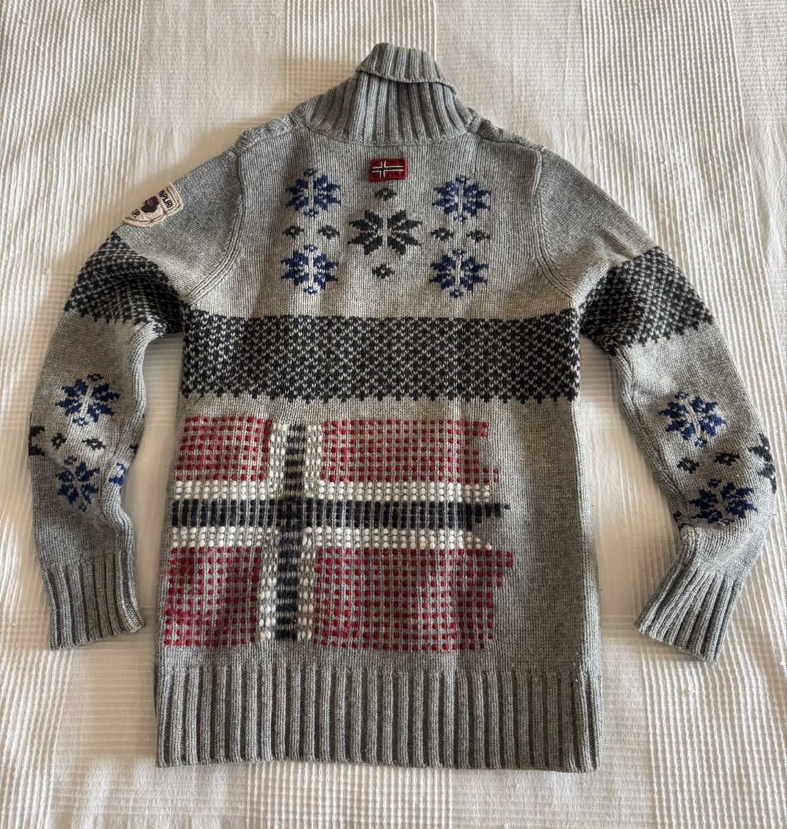 Napapijri Maglioni & Felpe: Napapijri Woll-Pullover Grösse ~S – Usato da Trélex venduto da stripedthrift 1