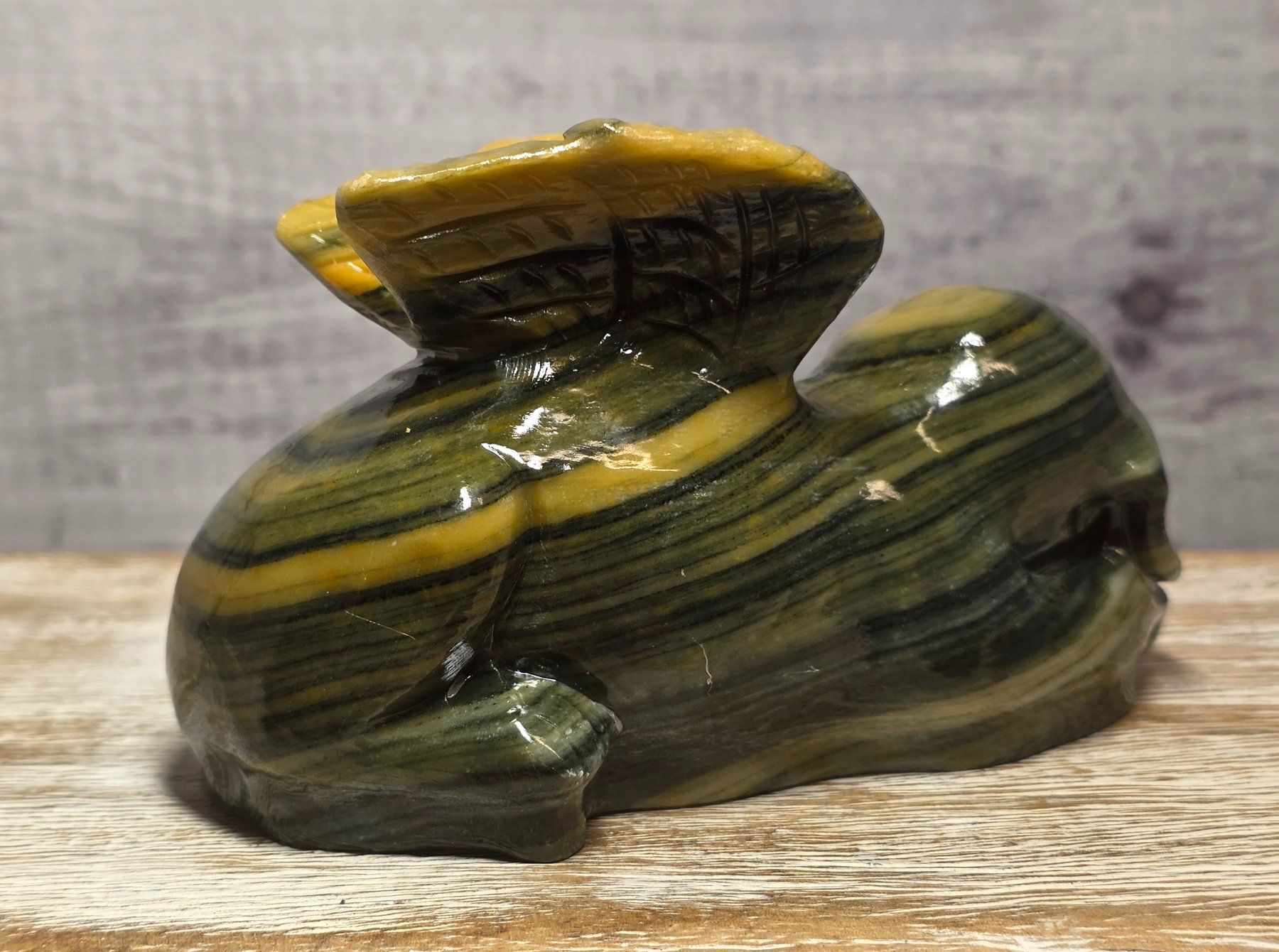 Minerali & Pietre curative: Schlafender Hunde Engel aus Jade 600g – Nuovo e nell'imballaggio originale da Matzingen venduto da Shay_Crystalz 1