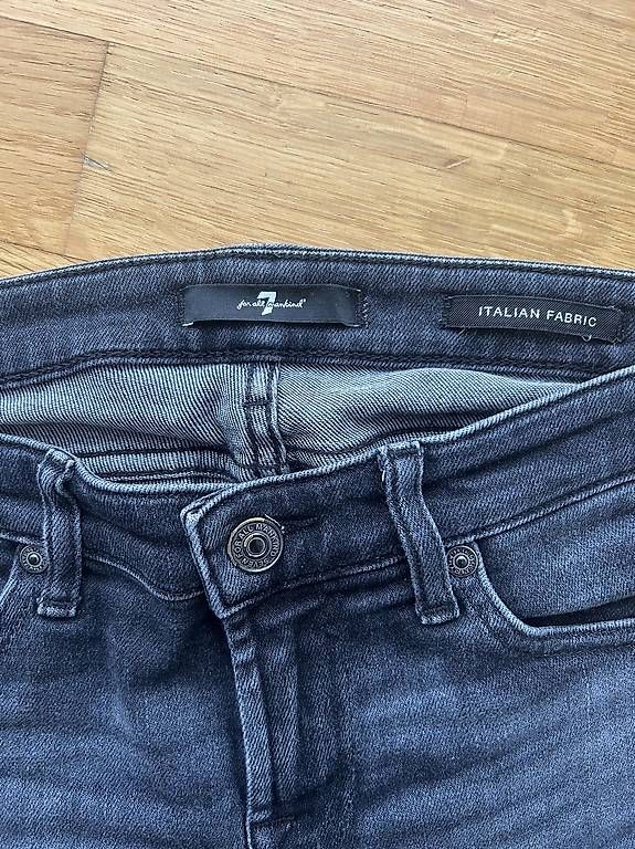 Jeans: Jeans – Gebraucht aus Zürich von yan_r7k6 1
