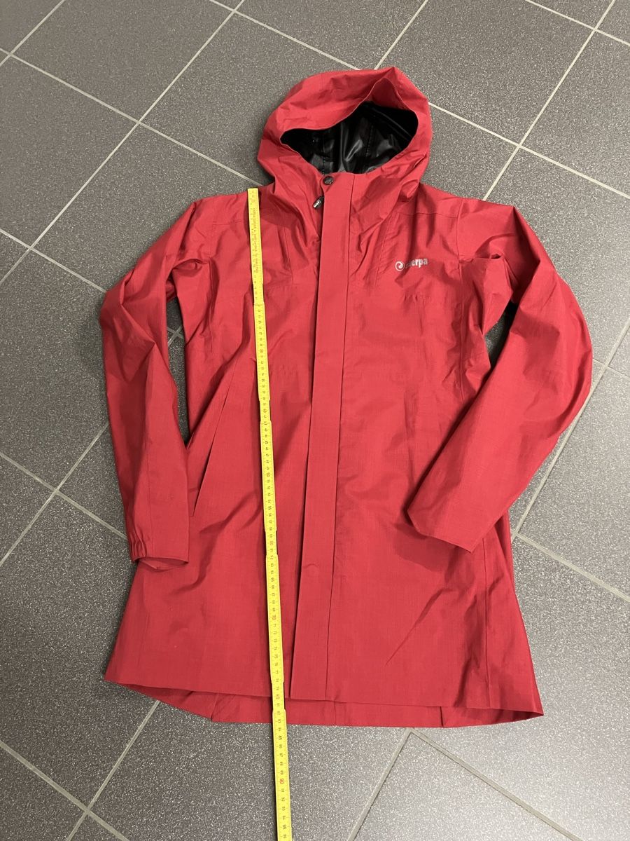 Sherpa Cappotti: Regenmantel Sherpa gr.L/40 – Usato da Bever venduto da dvojca 1
