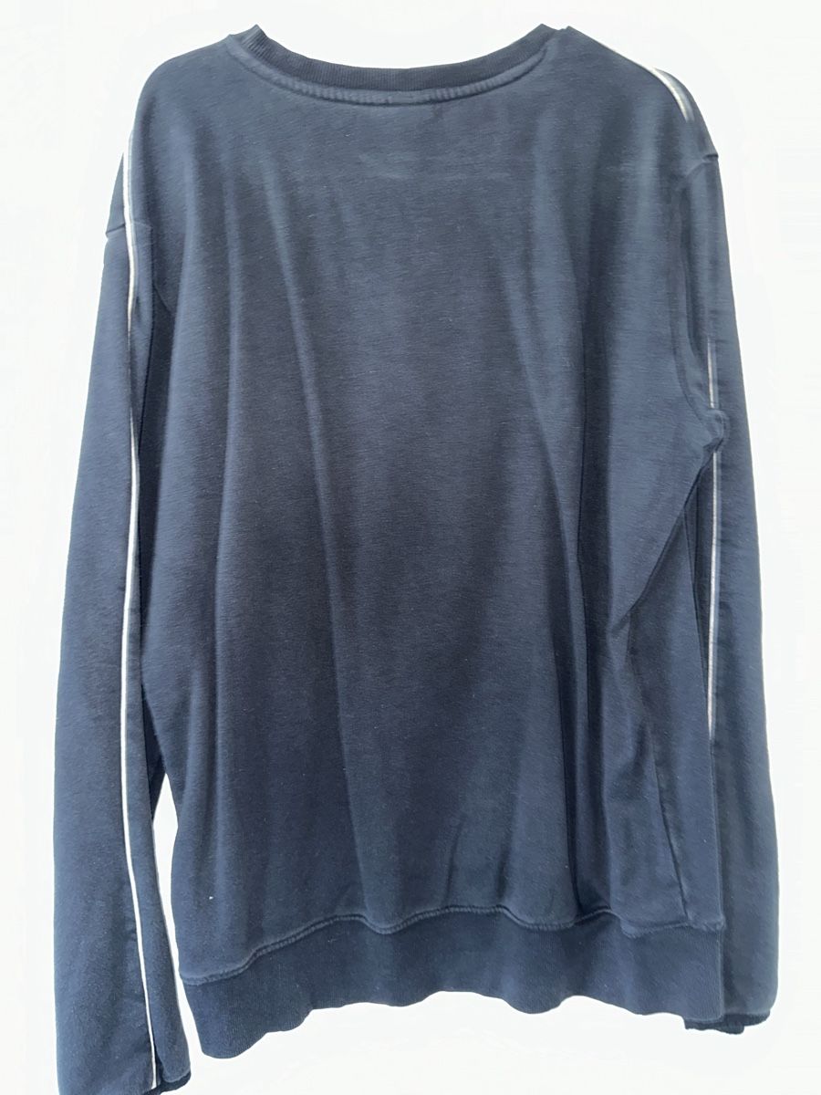 Ellesse Pullover & Sweatshirts: Ellesse Pullover – Gebraucht aus Ittigen von Top-Markenartikel 1