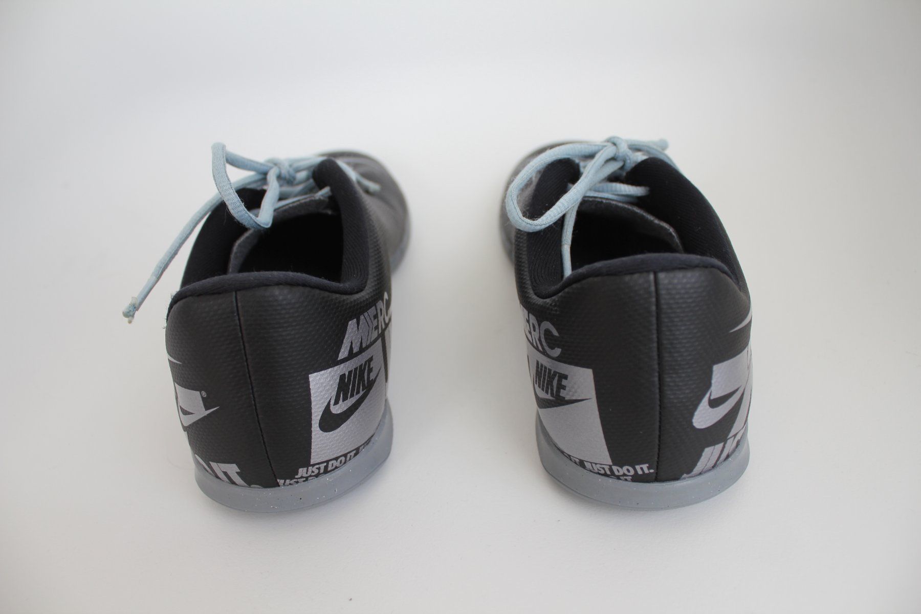 Nike Scarpe per ragazzi: Chaussures Nike  t. 38.5 – Usato da Peseux venduto da Gilloss 4