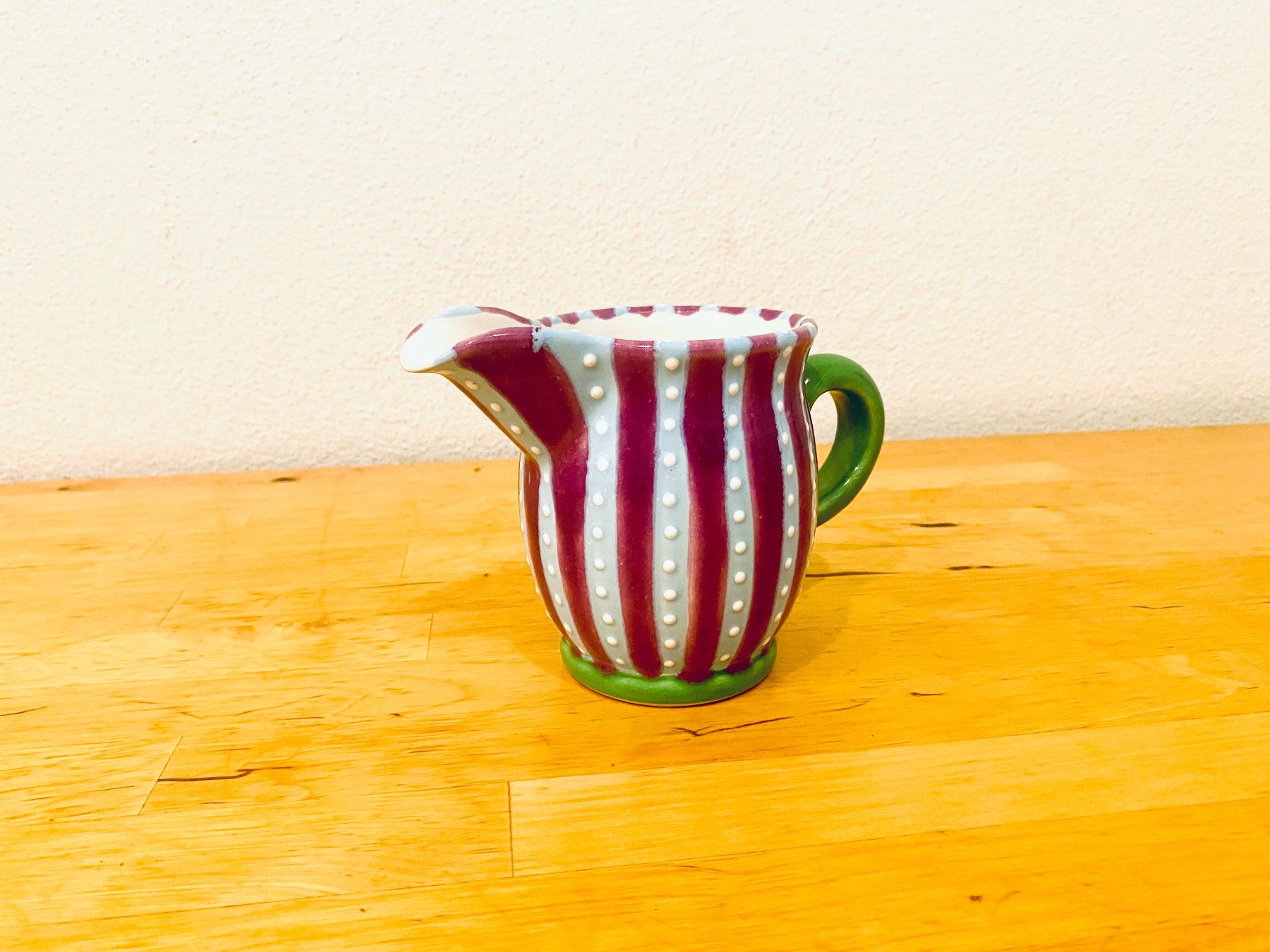 Tutte le decorazioni: Hübsche Milchkanne, Kathrin Nigg – Usato da Winterthur venduto da TheGuvnor