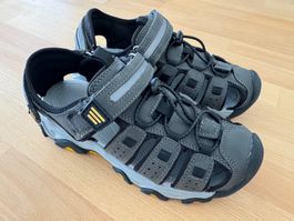 Caterpillar Sandalen / Badeschuhe Gr. 36 NEU