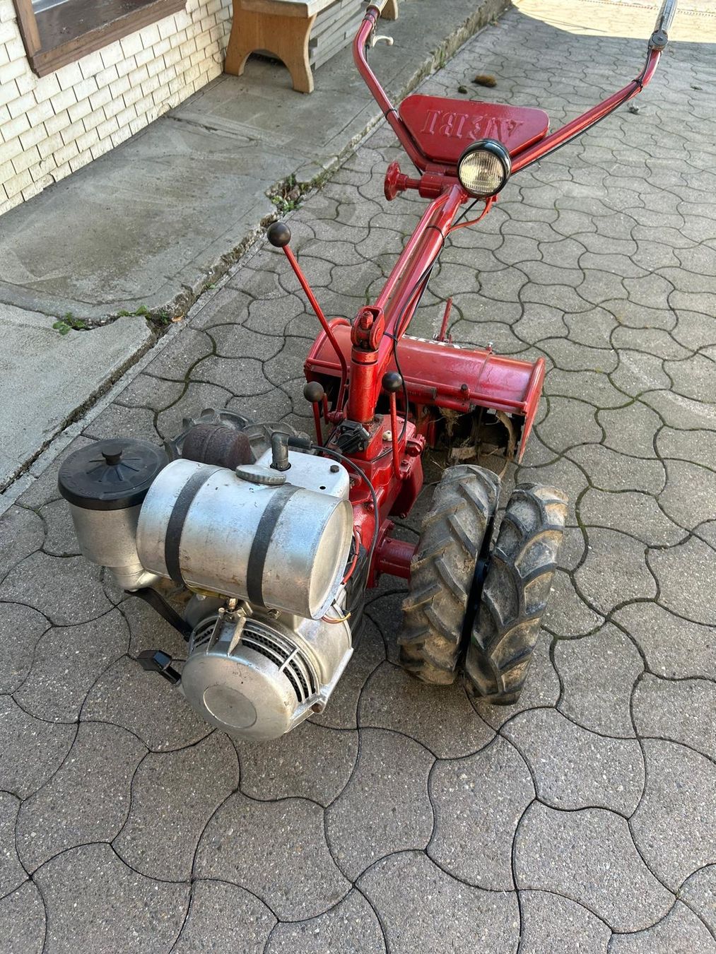 Aebi Tutte le macchine: Aebi AM 15a mit Bodenhacke – Difettoso da Ursenbach venduto da stutz97 7