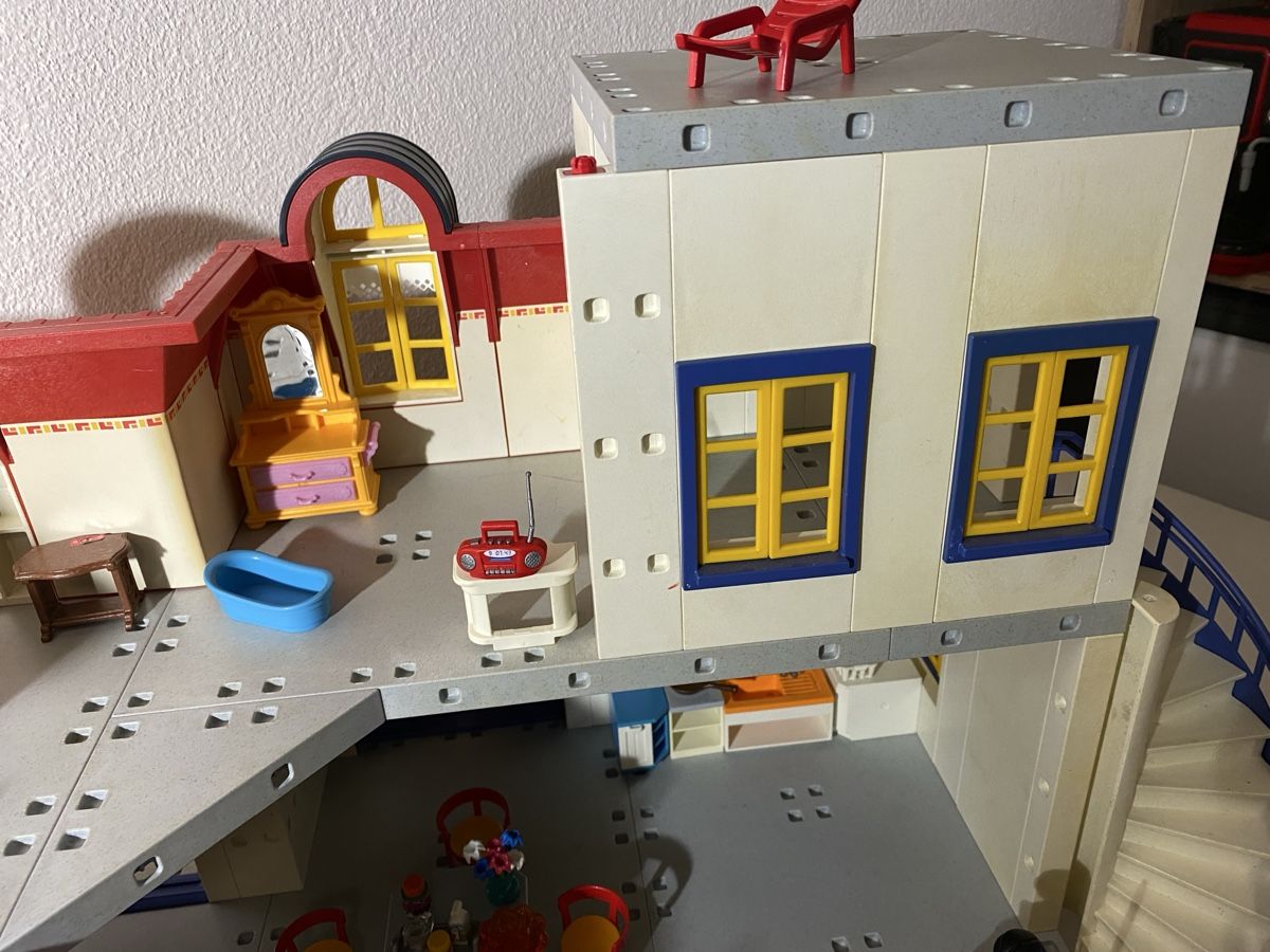 Playmobil Giocattoli: Playmobil Wohnhaus & Zubehör – Usato da Winterthur venduto da ben_9vxx 4