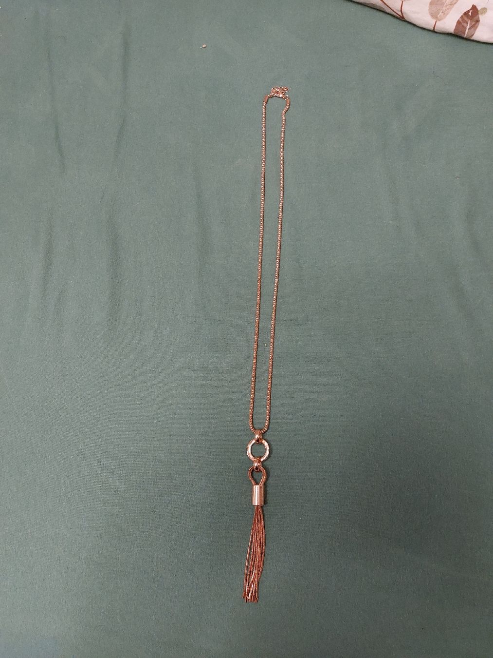 Catenine: Modische Halskette in Roségold Optik – Nuovo e nell'imballaggio originale da Gwatt (Thun) venduto da B.D.999