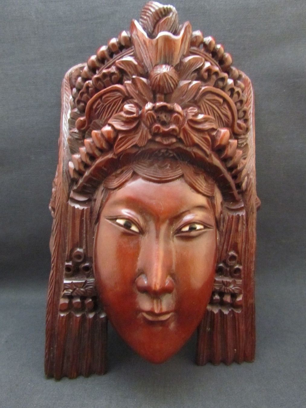 Statuette: Geschnitzte Holz-Maske Asien – Usato da Basel venduto da spinne02 1