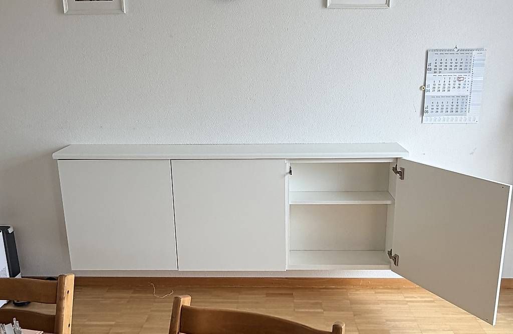 Cassettiere: Ikea Besta – Usato da Neuhausen am Rheinfall venduto da ChriSvi 4