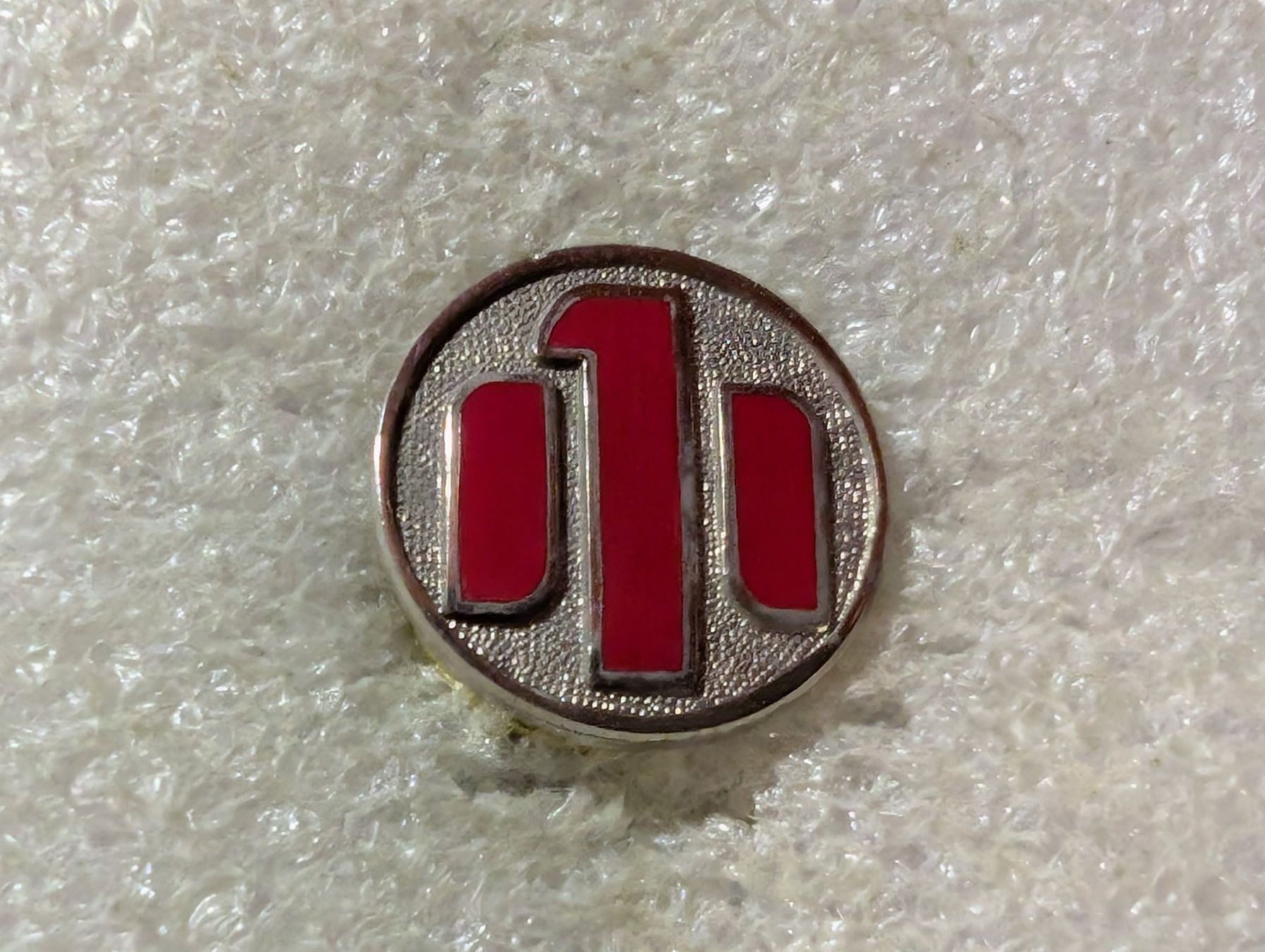 Placchette & Badge: Ansteckpin 180: Schweizerische Mobiliar – Usato da Oppligen venduto da Pin-Fall-Shop