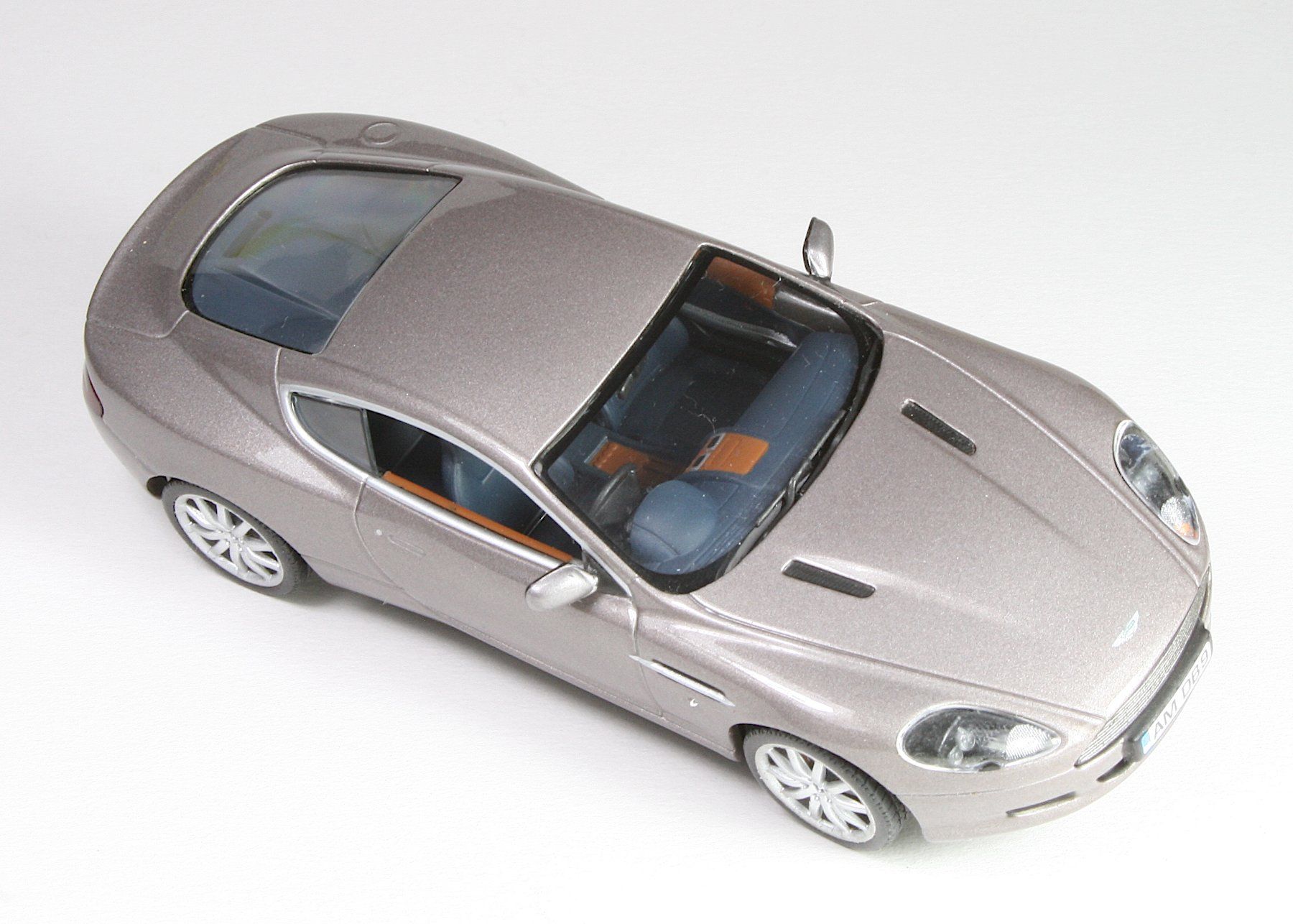 Minichamps Modellini d'auto: Minichamps Aston Martin DB9 – Nuovo (secondo la descrizione) da Elsau venduto da Peekay8 3