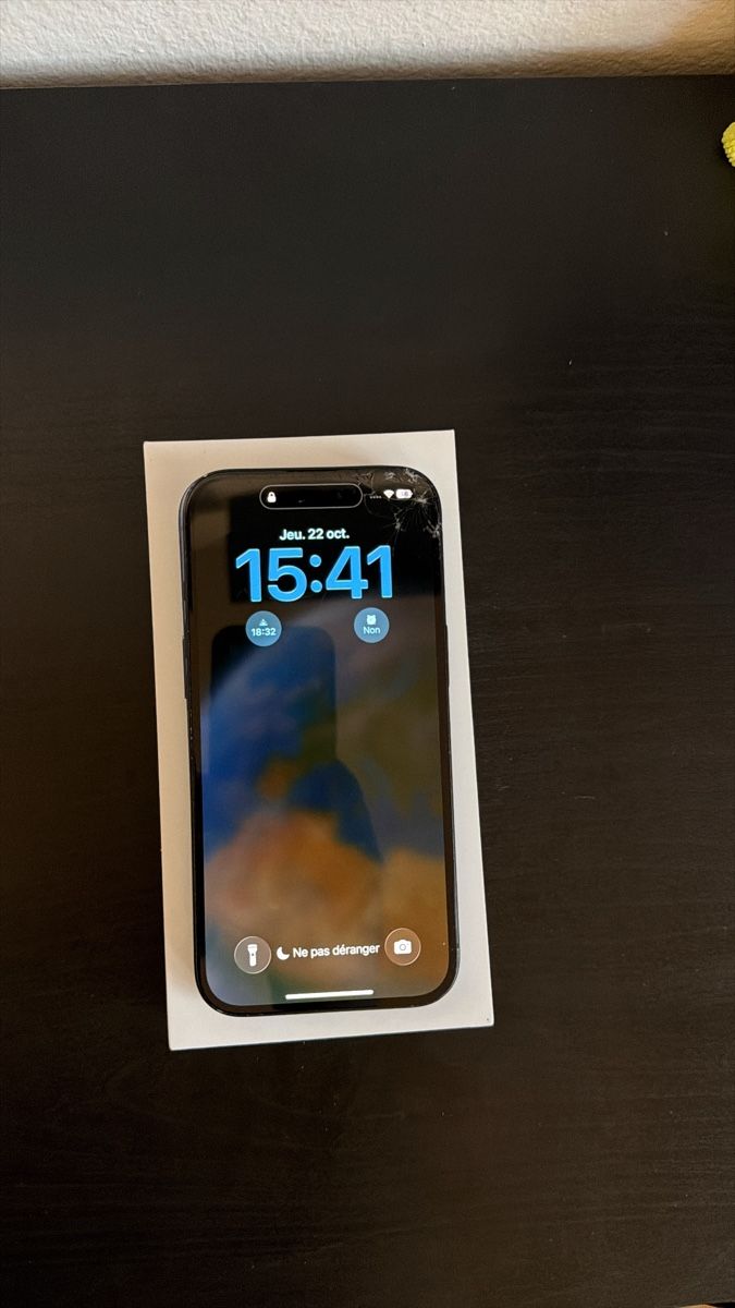 Apple Telefoni cellulari / Smartphones: Apple iPhone 15 – Usato da Belfaux venduto da Cody 1