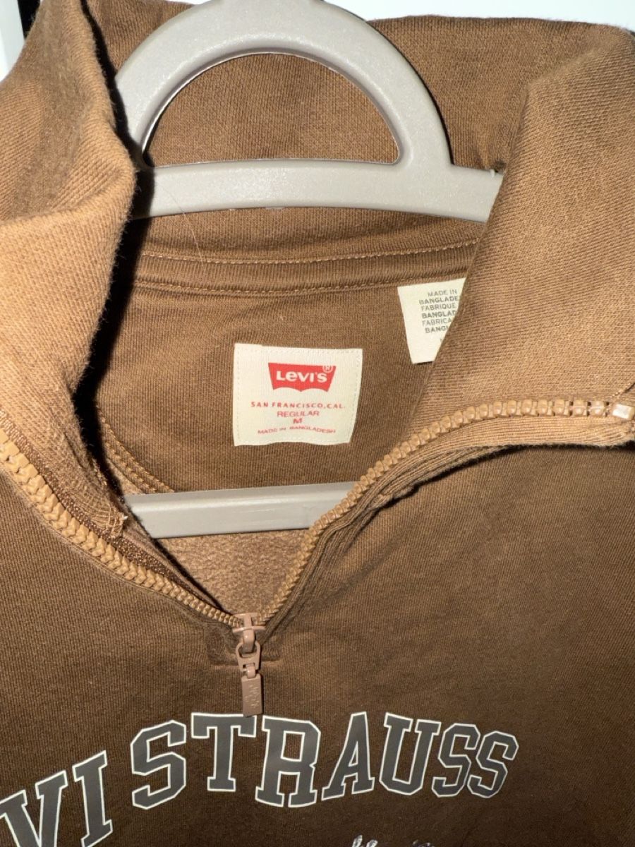 Levi's Pulls & Sweat-shirts: Levis Pulli M – Neuf (Voir description) à kollbrunn par veronic.h 1