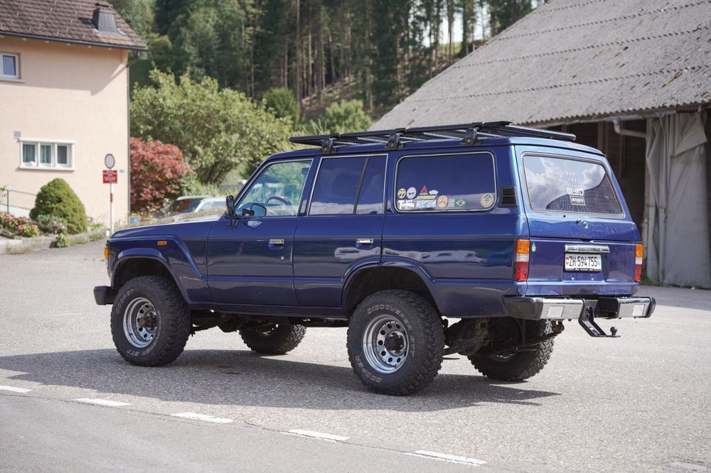 toyota HJ 61 peinture U-pol raptor 