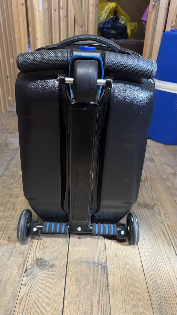 Koffer & Taschen: Scooter Koffer – Gebraucht aus Zürich von KONTAKT01 1