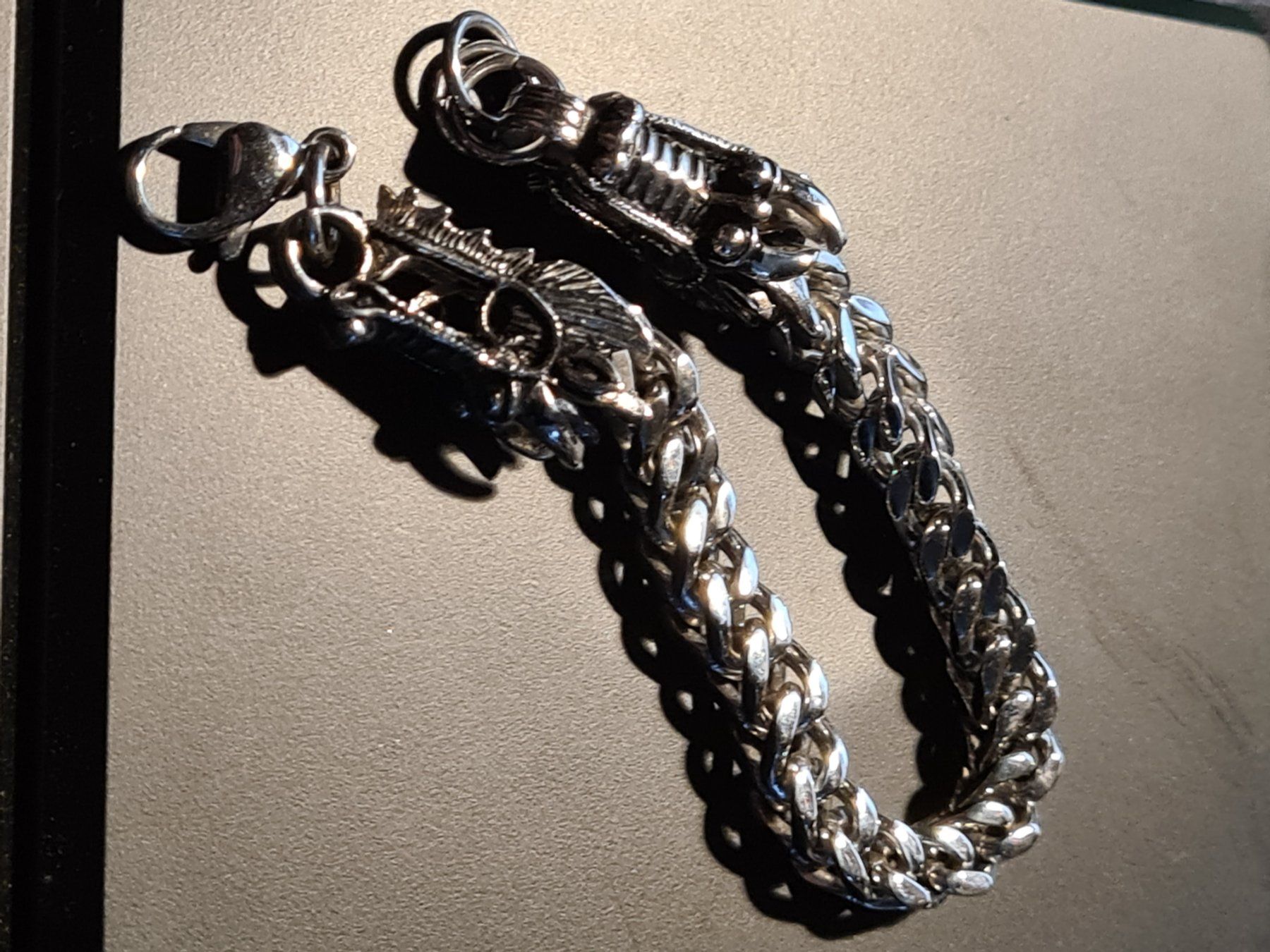 Armbänder & -reifen: bracelet dragon   femme – Gebraucht aus LA CHAUX DE FONDS von mecano58 1