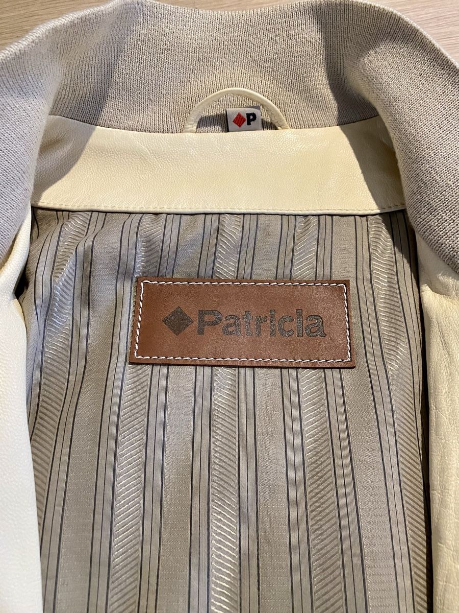 Cappotti: Lederjacke aus feinstem Leder, Gr. 52, passend zu Oldtimer – Usato da Murten venduto da Defender10 4