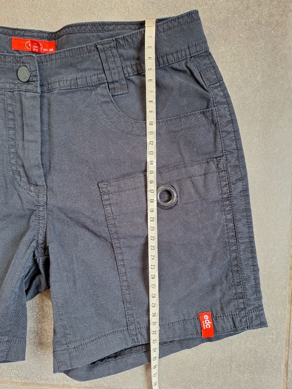 Esprit Hosen: Shorts von Esprit, Grösse 164 – Gebraucht aus St.Gallen von dajo0809 1
