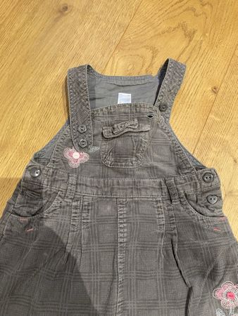 Süsses Mädchen-Latzkleid, Cord, Gr 80Top Zustand
