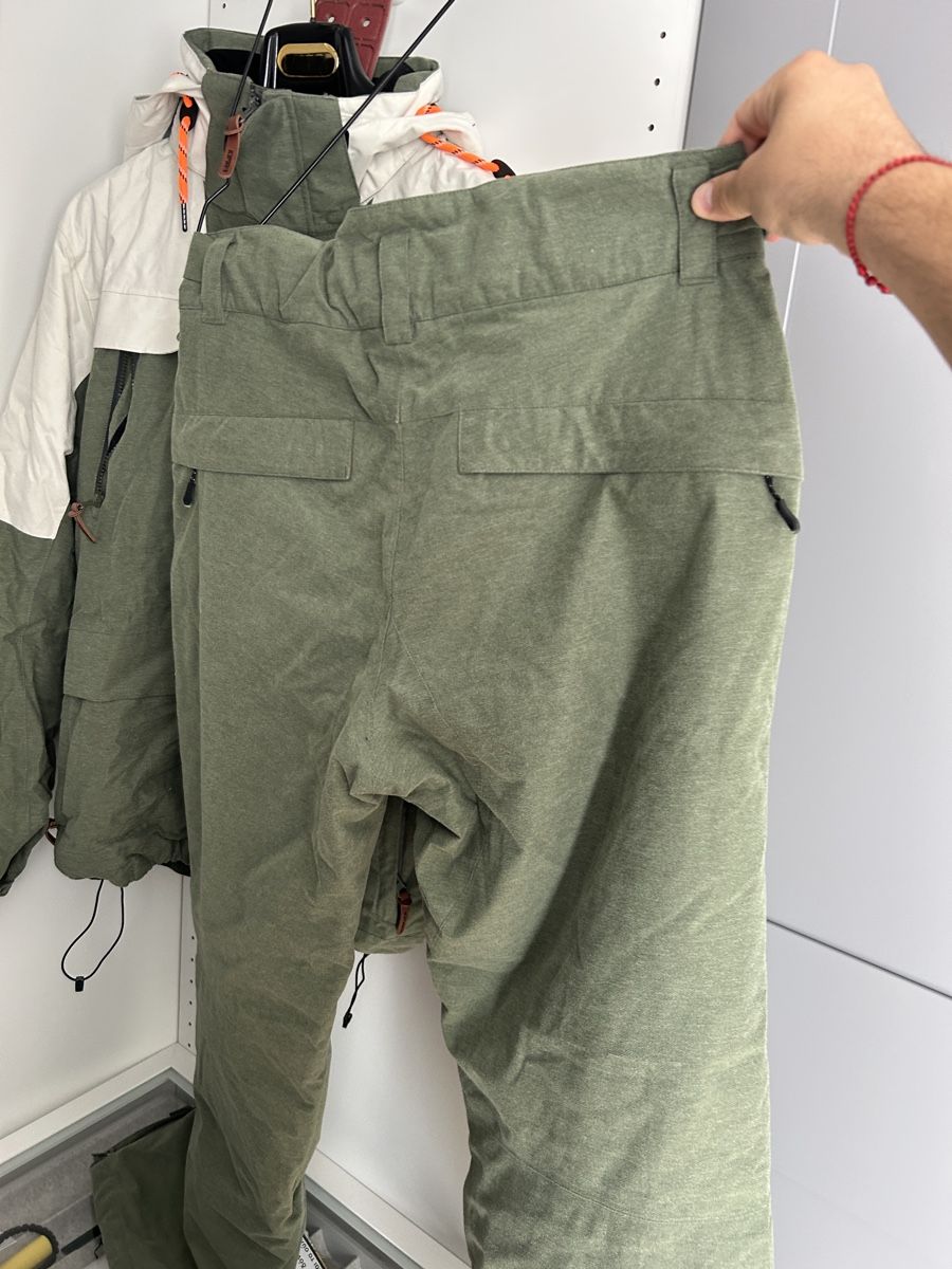 Completi: Icepeak Winteranzug Grösse L  – Usato da Bülach venduto da INO_ 3