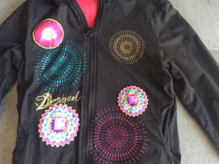 Jolie jaquette à capuche Desigual 9-10